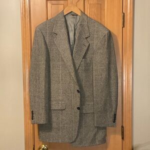 Classic Black and White Plaid Camel Hair Sport Coat
